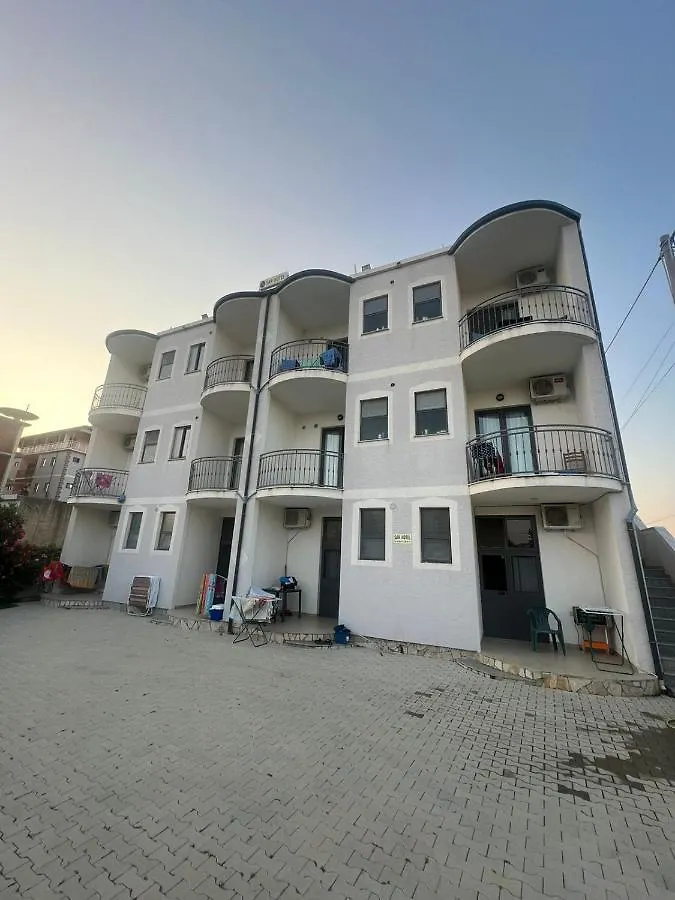 Sar Hotel, Velipojë